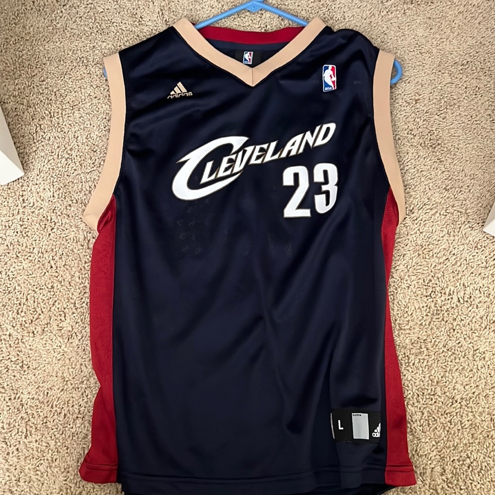Lebron Cavs Jersey